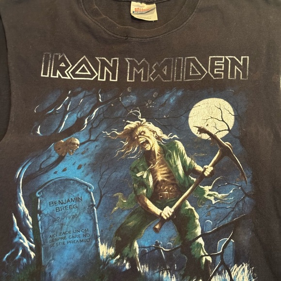 Iron Maiden Sleeveless Black Graphic Tee - Picture 2 of 3